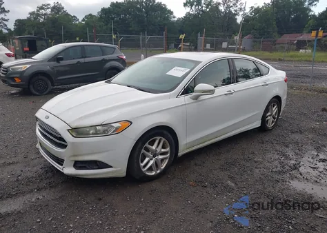 2015 Ford Fusion Se из США, поврежденный, VIN 3FA6P0HD5FR129685